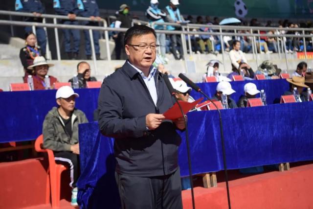 西甲豪门转会暗战：弗洛伦蒂诺的“阿尔瓦雷斯策略”如何搅动加泰罗尼亚？